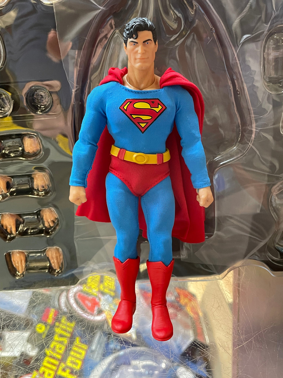 Man of Steel Superman (Mezco One:12, DC Comics) **COMPLETE** product image 2, provided for visual reference and product