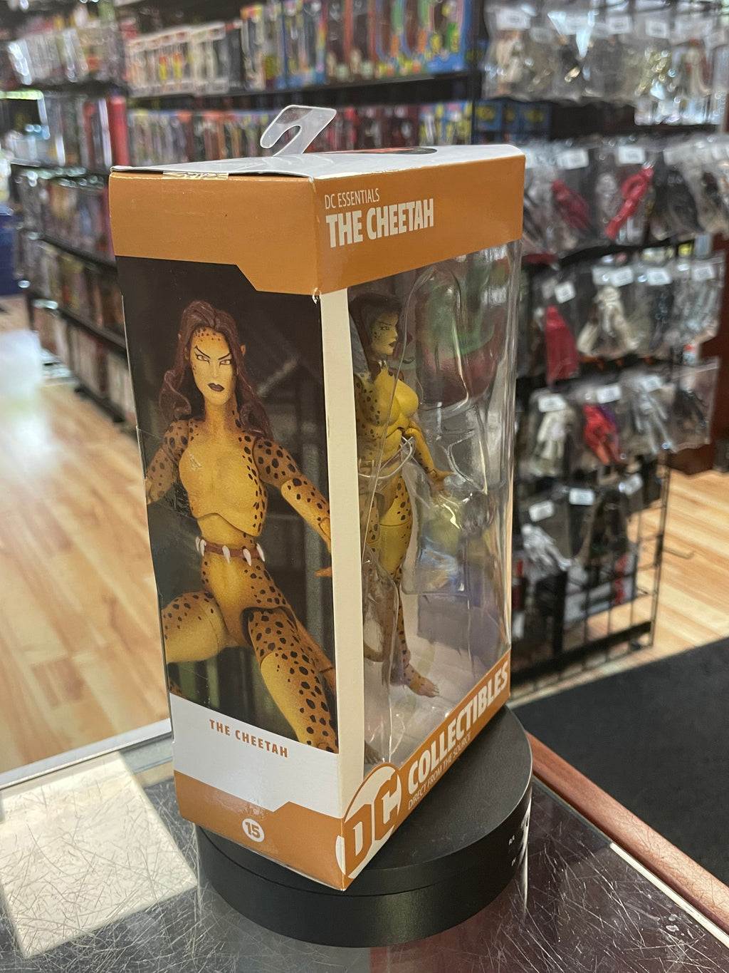 The Cheetah (DC Essentials, DC Collectibles) SEALED product image 4, provided for visual reference and product detail review