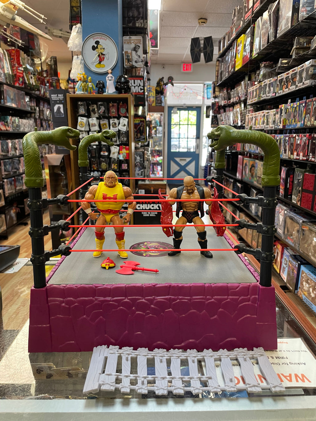 RattleSnake Mountain (WWE MOTU, Mattel) **COMPLETE** product image 1, provided for visual reference and product detail review