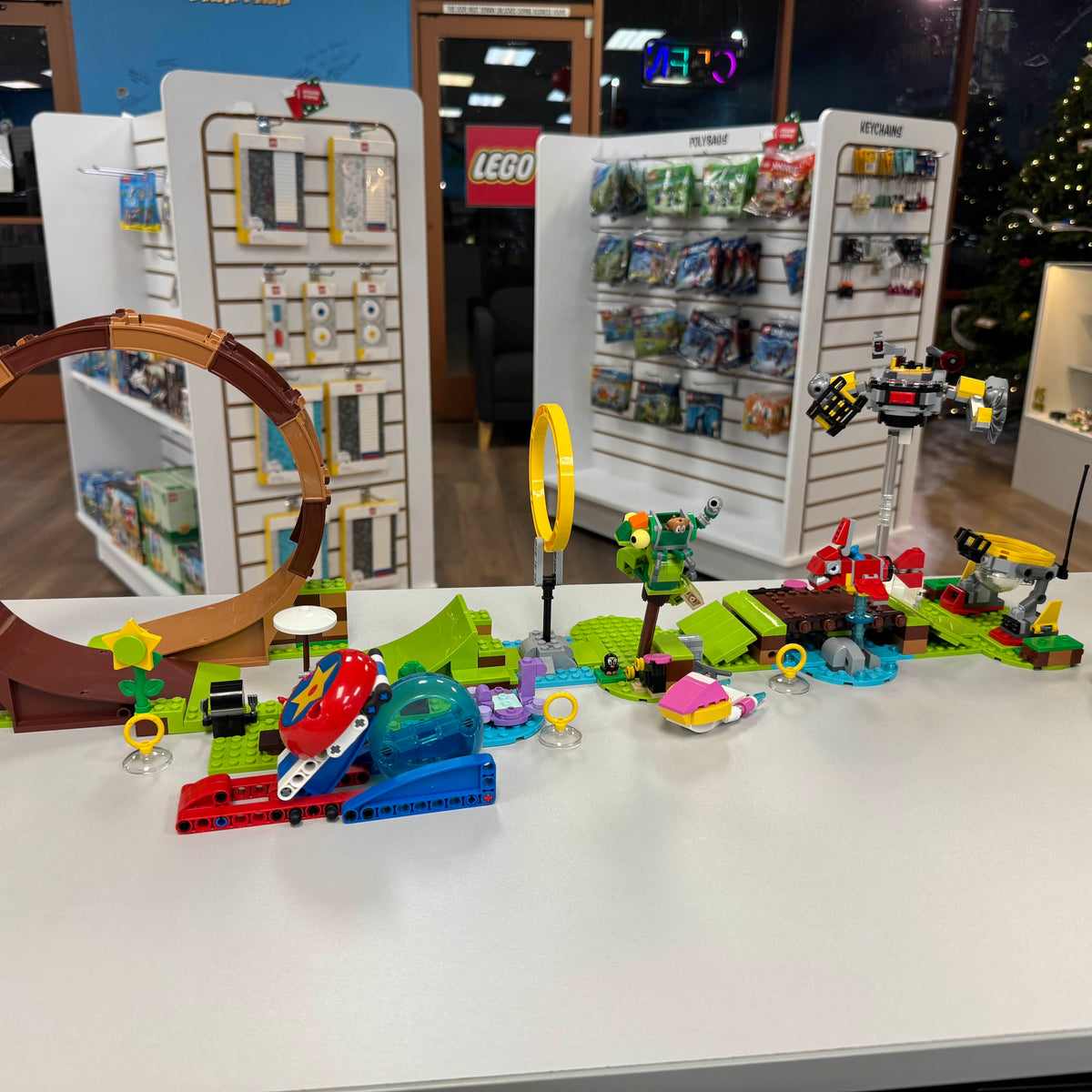76994 Sonic's Green Hill Zone Loop Challenge (Previously Owned) product image 1, provided for visual reference and product