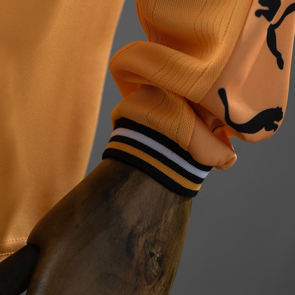Retro Wolves Home Jersey 1998-99 Long Sleeves Football Kit product image 3