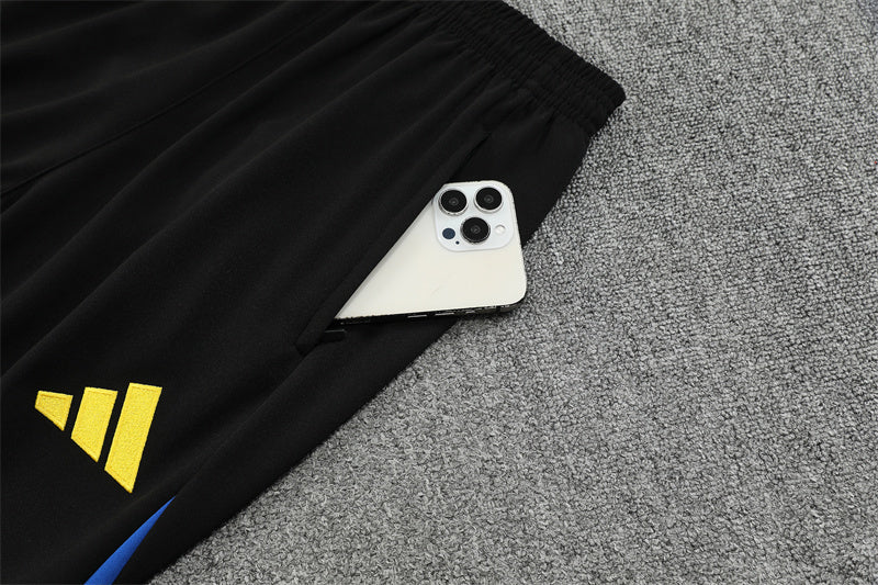 Manchester United Training Tracksuits 25/26 Football Kit product image 5