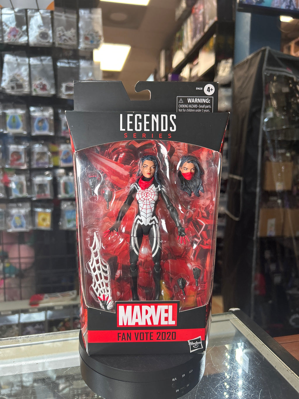 Silk -Fan Vote- (Marvel Legends, Hasbro) *SEALED* product image 1, provided for visual reference and product detail review