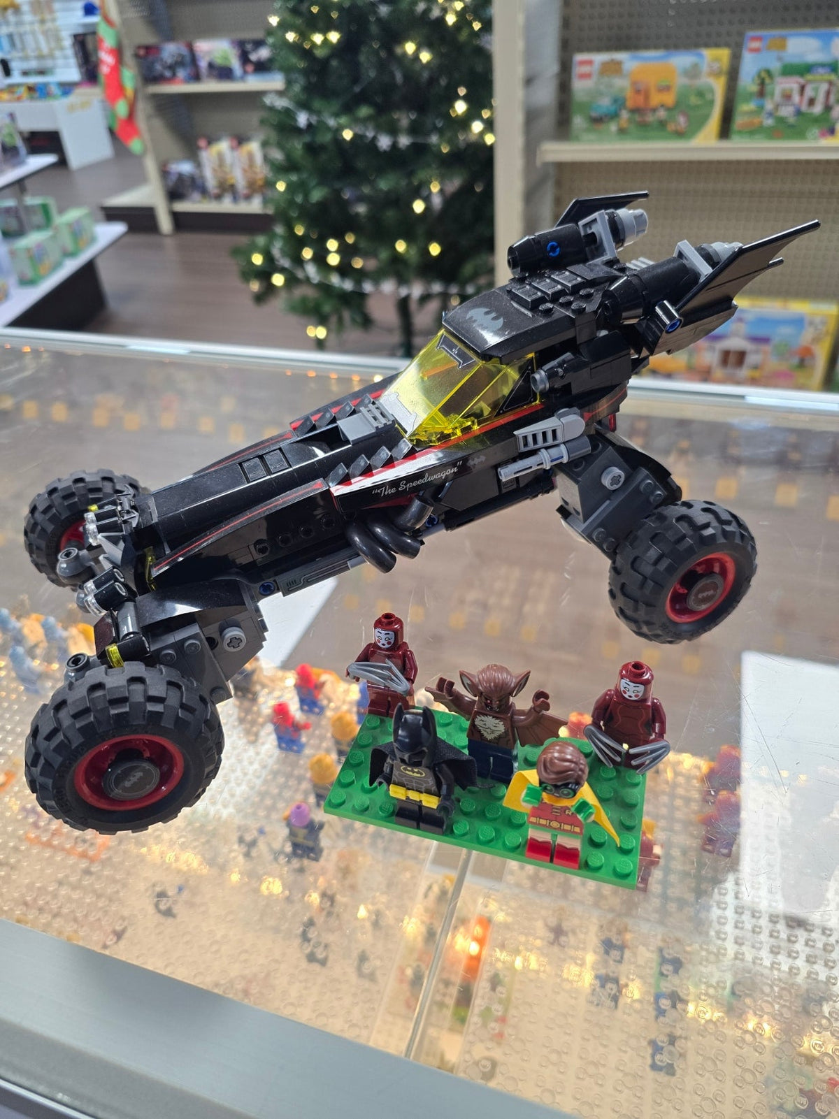 70905 Batman Movie The Batmobile (Retired) (Previously Owned) product image 1, provided for visual reference and product