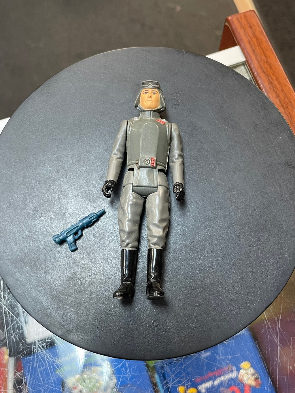 AT AT Commander 7045 (Star Wars Vintage, Kenner) COMPLETE product image 4, provided for visual reference and product detail