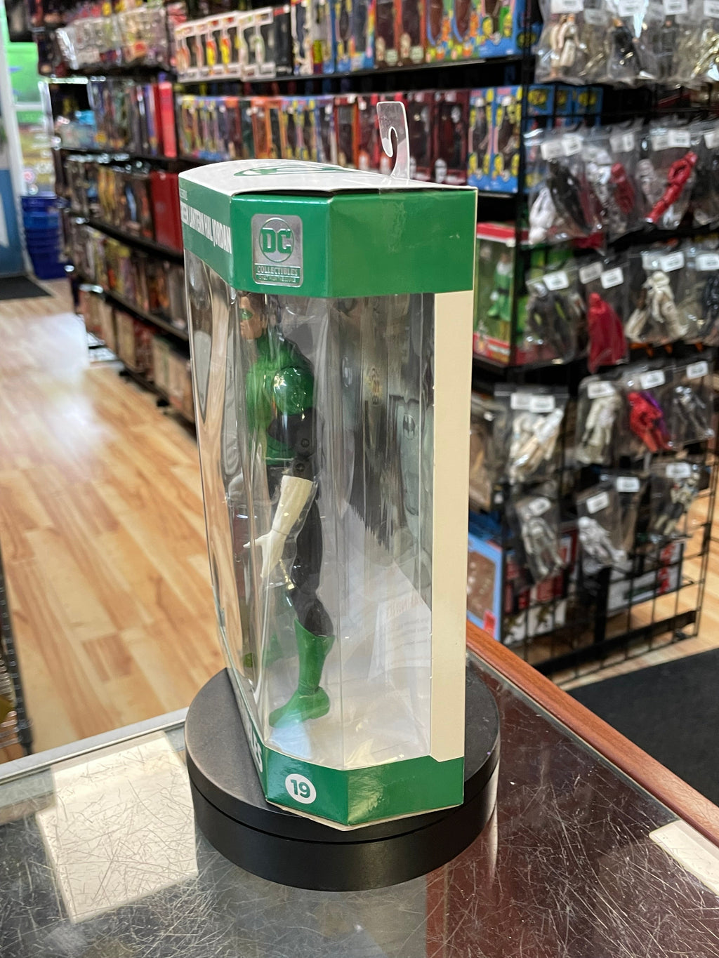 Green Lantern Hal Jordan (DC Essentials, DC Collectibles) SEALED product image 2, provided for visual reference and product