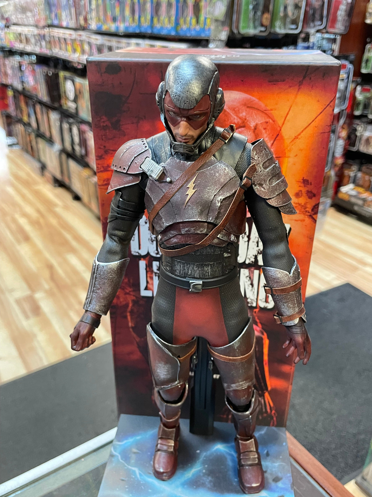 DoomsDay Lightning Man FP-22166 1/6 Scale (Flashpoint, Action Figure) COMPLETE product image 2, provided for visual