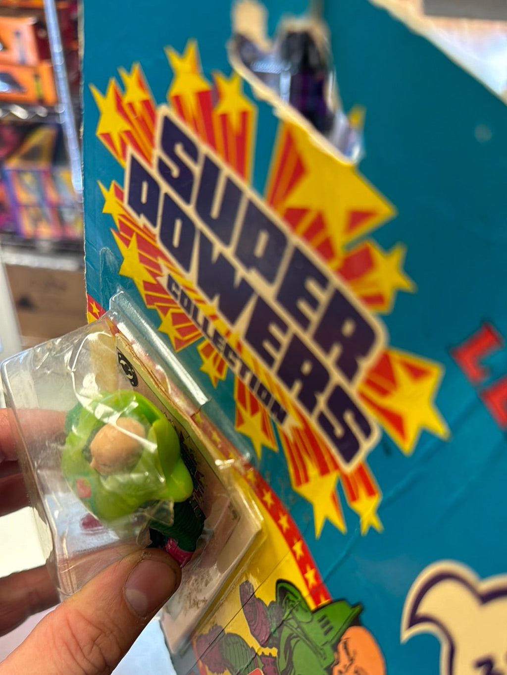 Lex Luthor 1442 (Vintage Super Powers, Kenner) Cracked product image 11, provided for visual reference and product detail