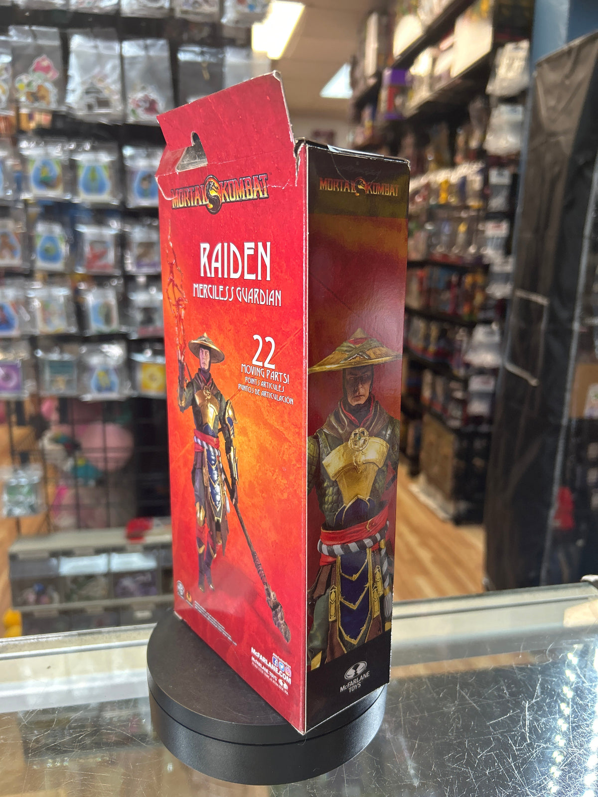 Raiden Merciless Guardian (Mortal Kombat, McFarlane Toys) product image 3, provided for visual reference and product detail
