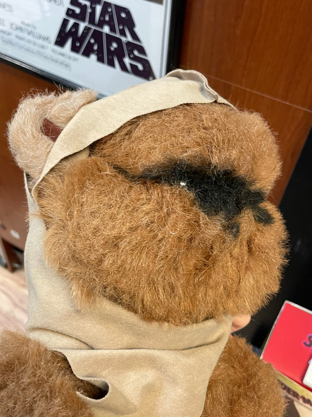 Wicket Warrick Plush with Tag (Vintage Star Wars, Kenner) product image 11, provided for visual reference and product detail