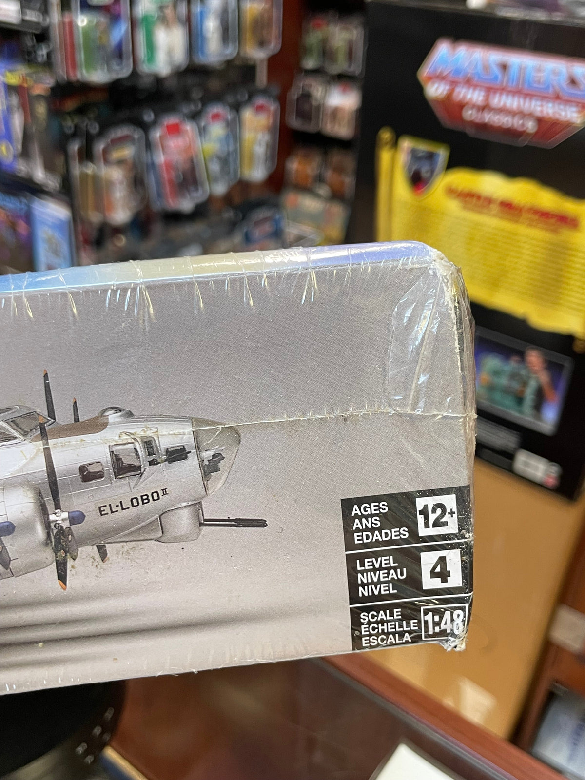 B-17G Flying Fortress 1:48 #85-5600 (Revell Monogram, Model Kit) SEALED product image 12, provided for visual reference and