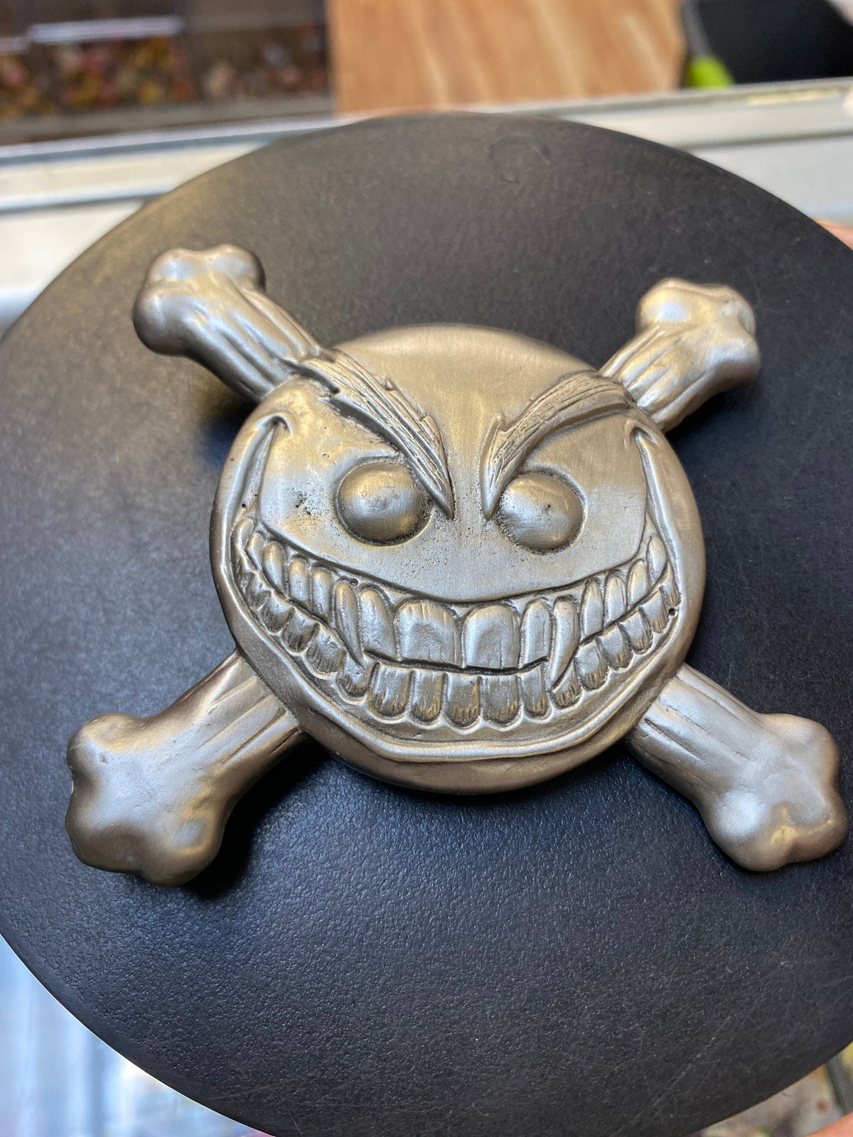 Smiley Psychotic Chaos Belt Buckle ( Vintage Lady Death) LOOSE product image 1, provided for visual reference and product