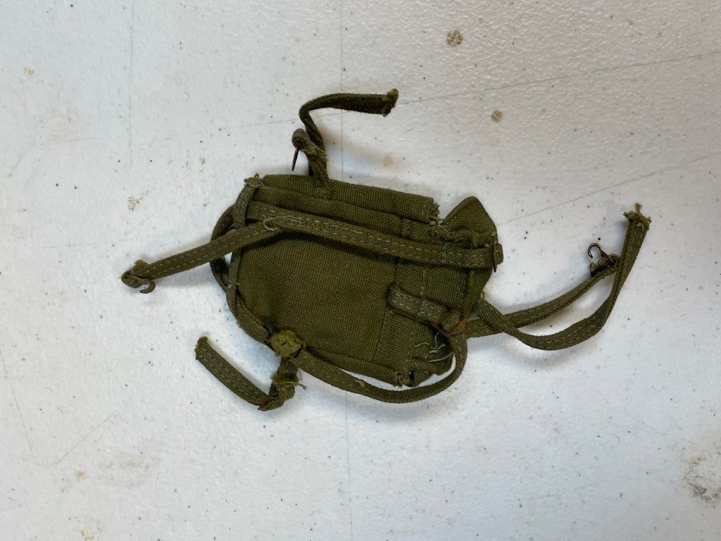 Action Marine with Foot Locker (Vintage 12” GI Joe, Hasbro) **Original** product image 4, provided for visual reference and