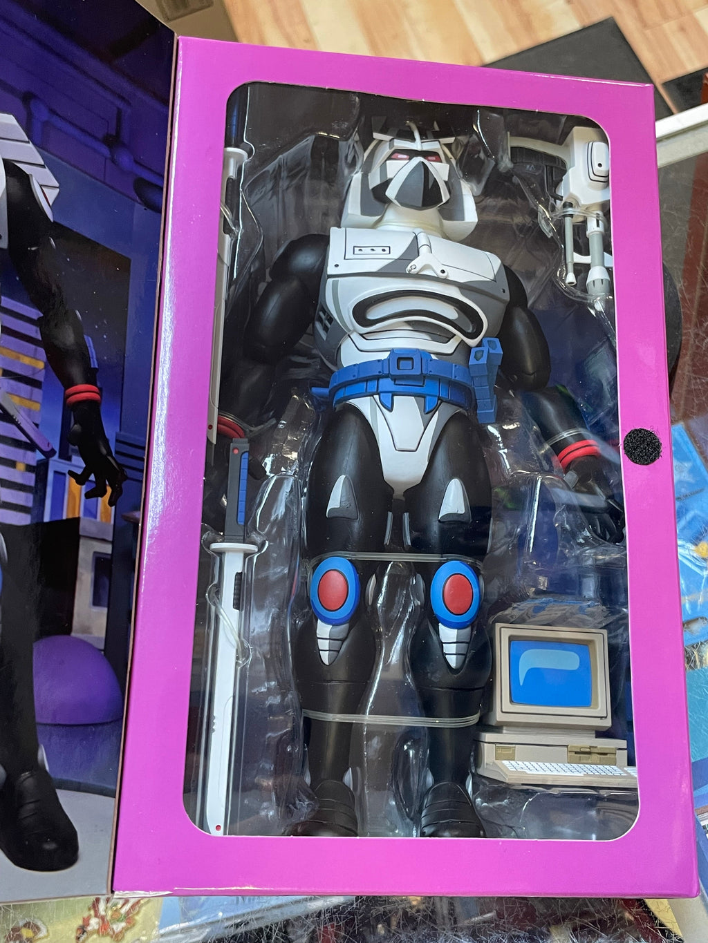 Colossal Chrome Dome (TMNT Ninja Turtles, NECA) **SEALED** product image 4, provided for visual reference and product detail