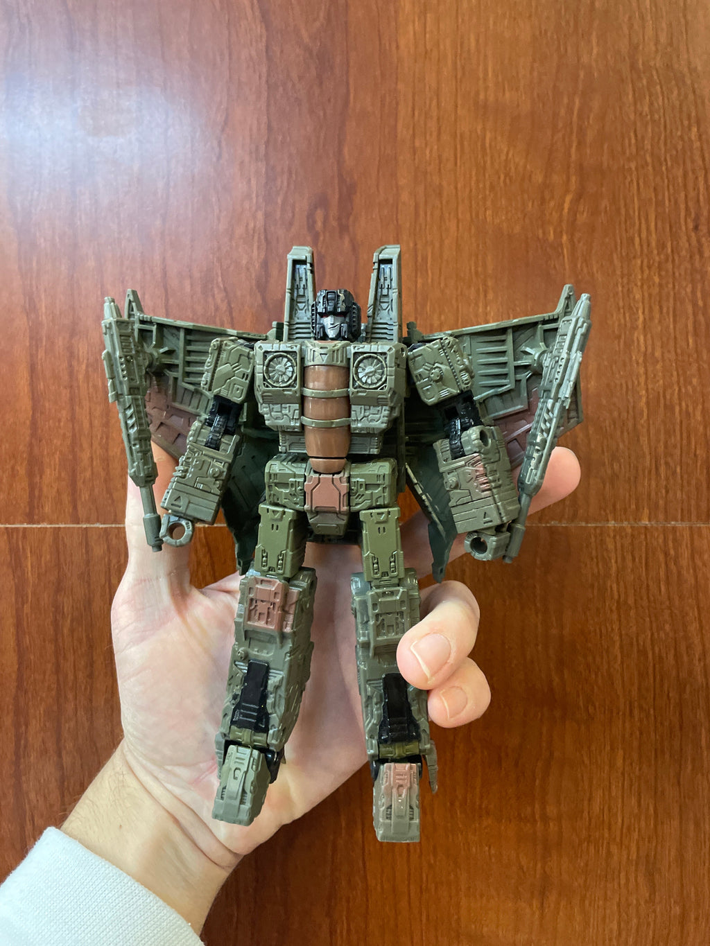 Sparkless Seeker Voyager Class (Transformers War For Cybertron, Hasbro) **COMPLETE** product image 5, provided for visual