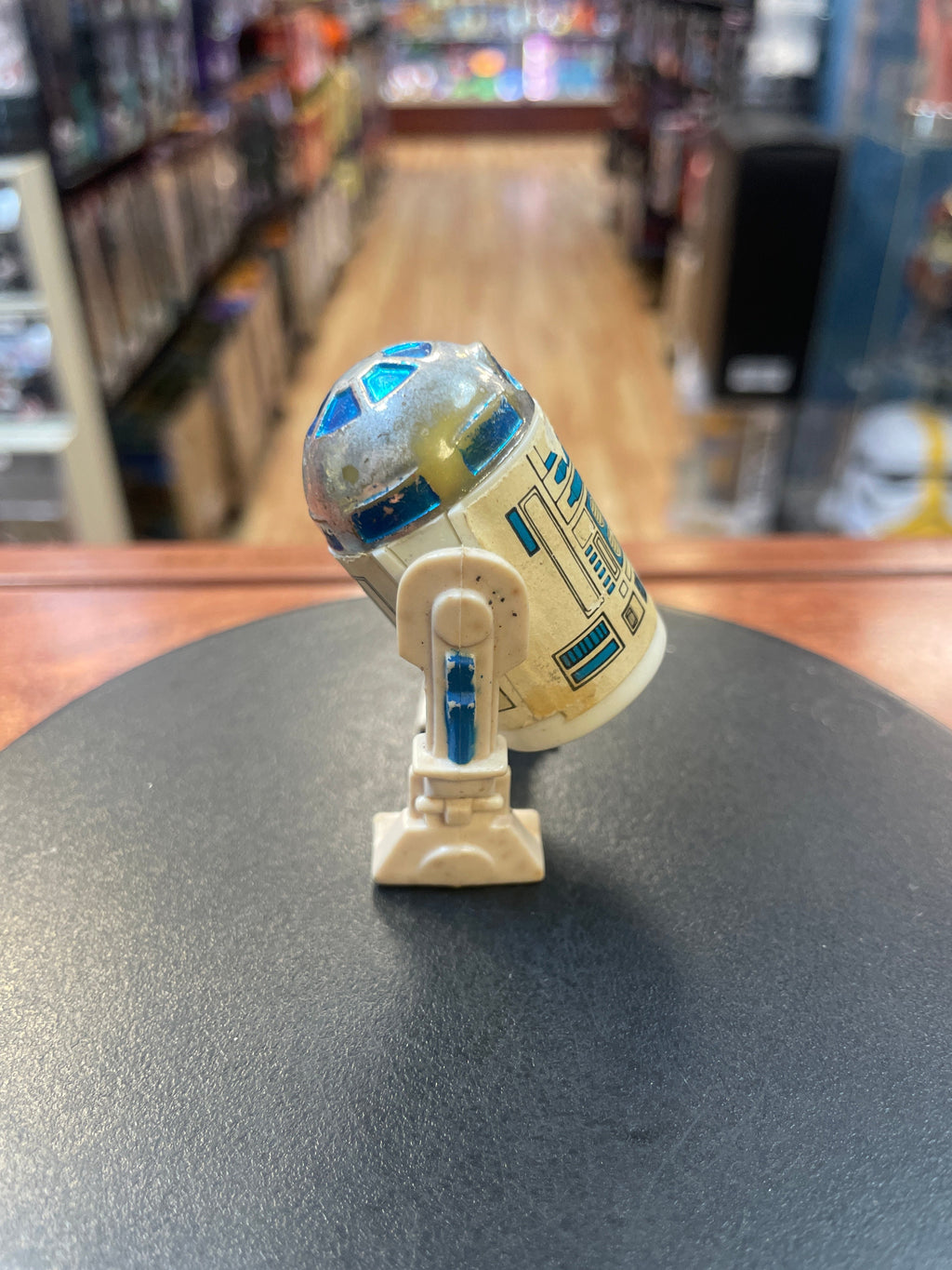 R2-D2 (Vintage Star Wars, Kenner) **COMPLETE** product image 4, provided for visual reference and product detail review