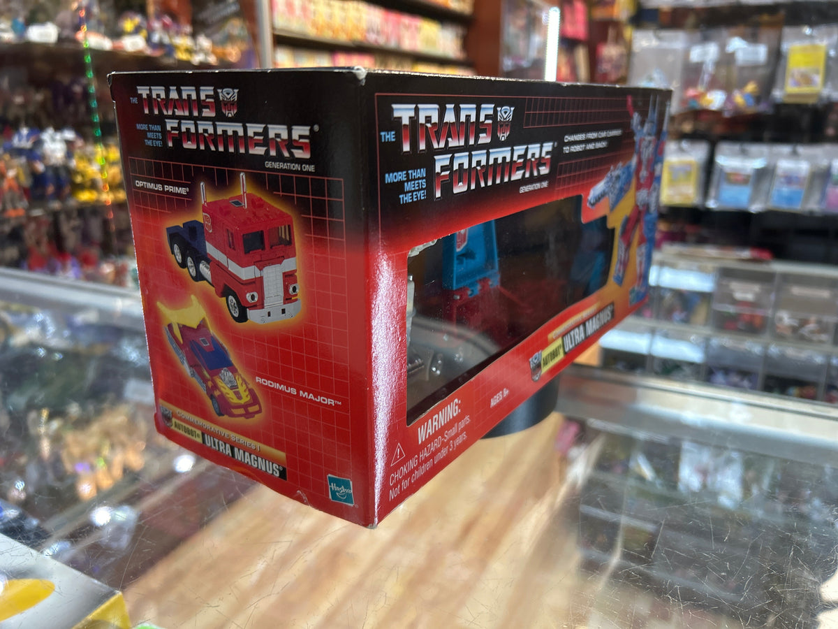 Ultra Magnus (Vintage Transformers Commemorative Series, Hasbro) **SEALED** product image 2, provided for visual reference