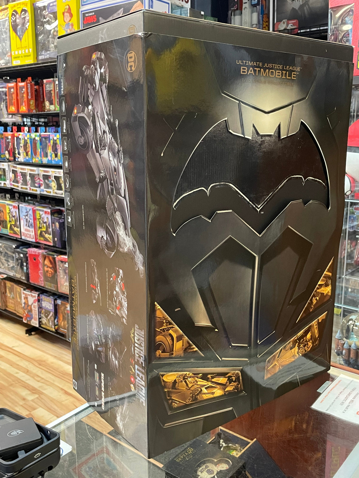 DC Ultimate Justice League RC Batmobile 1/10 Scale (Batman, Mattel) SEALED product image 2, provided for visual reference