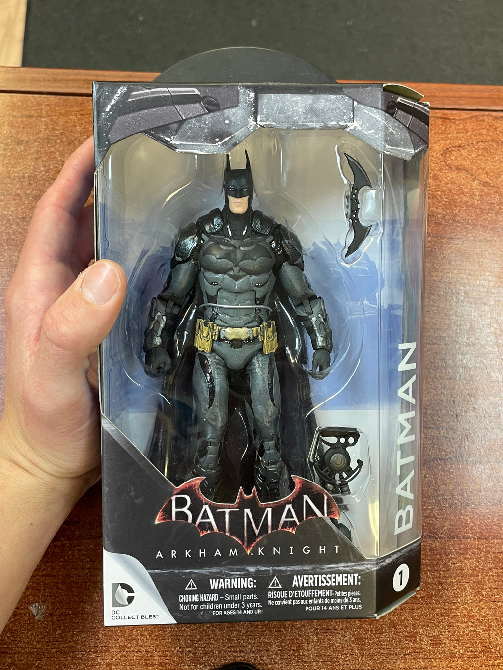 Batman #1 (Batman Arkham knight, DC Collectibles) SEALED product image 4, provided for visual reference and product detail