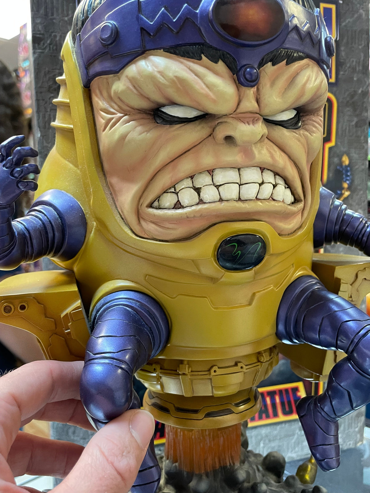 Modok Statue Preview Exclusive (Marvel, Bowen Designs) product image 3, provided for visual reference and product detail