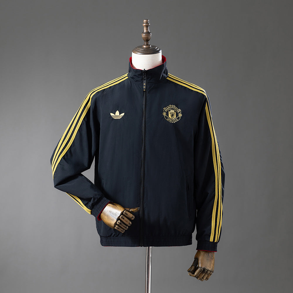 Manchester United Windbreaker 2025/26 Reversible Football product image 3