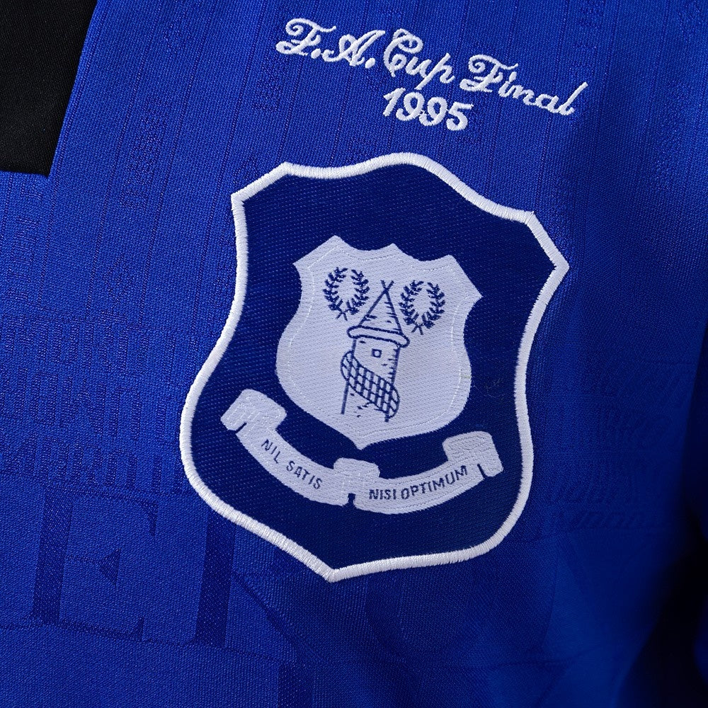 Everton Jersey 1994-95 Home Retro Football Kit product image 5