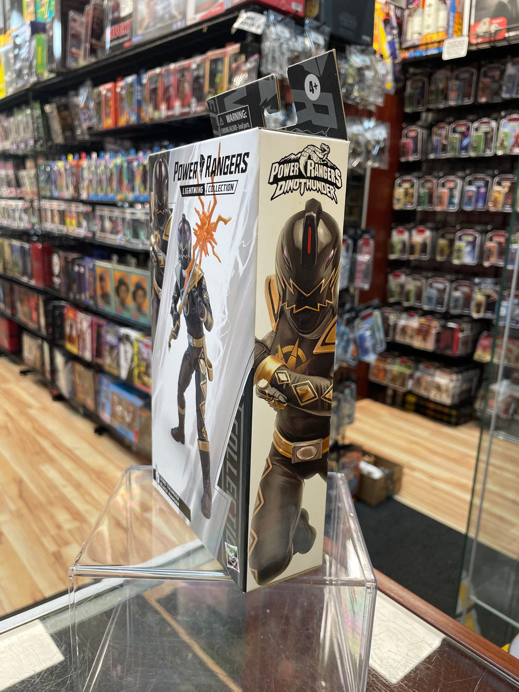 Dino Thunder Black Ranger (Power Rangers, Lightning Collection) SEALED product image 2, provided for visual reference and