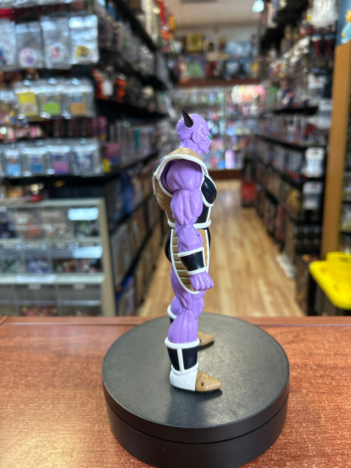 Ginyu (Bandai Tamashii SH Figuarts, Dragon Ball) COMPLETE product image 4, provided for visual reference and product detail