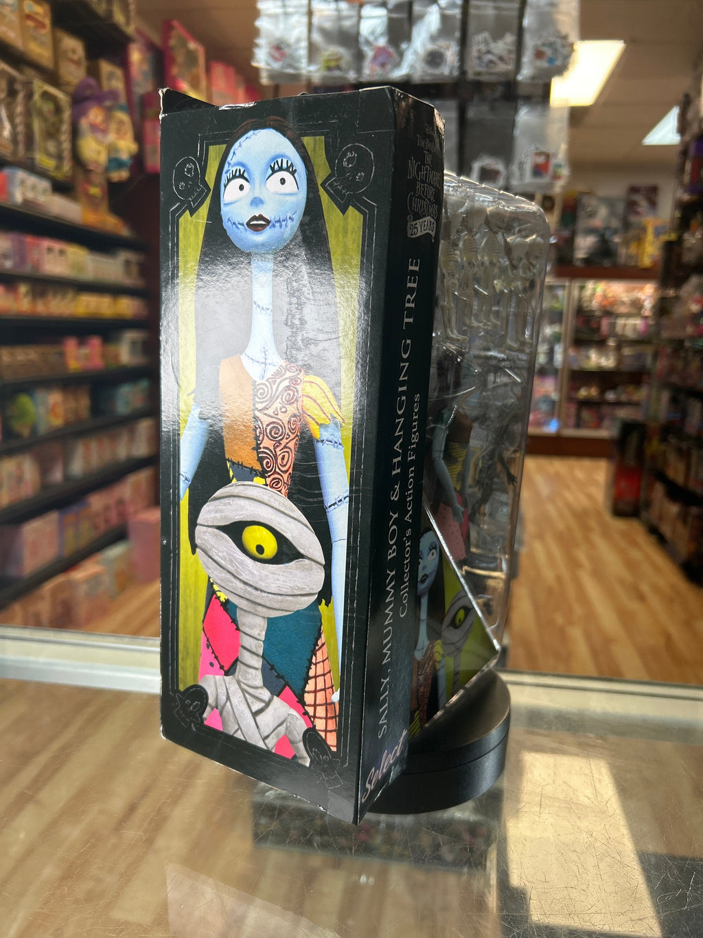 Sally, Mummy Boy, & Hanging Tree (The nightmare before Christmas, Diamond Select) product image 2, provided for visual