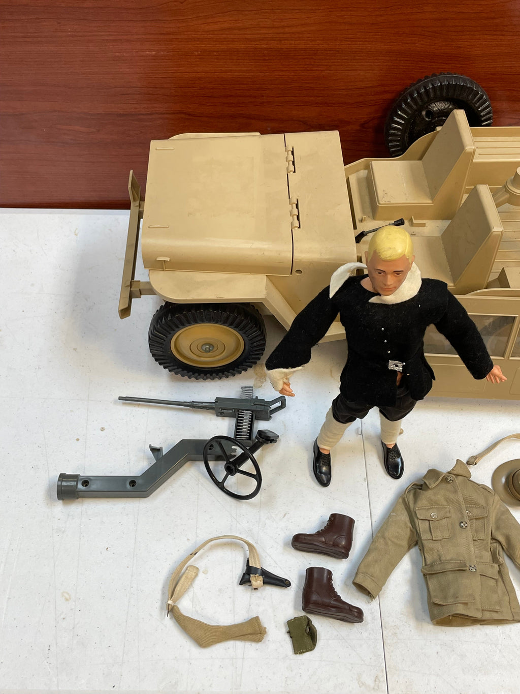 Desert Patrol Attack Jeep with Driver (Vintage 12” GI Joe, Hasbro) **Original** product image 2, provided for visual