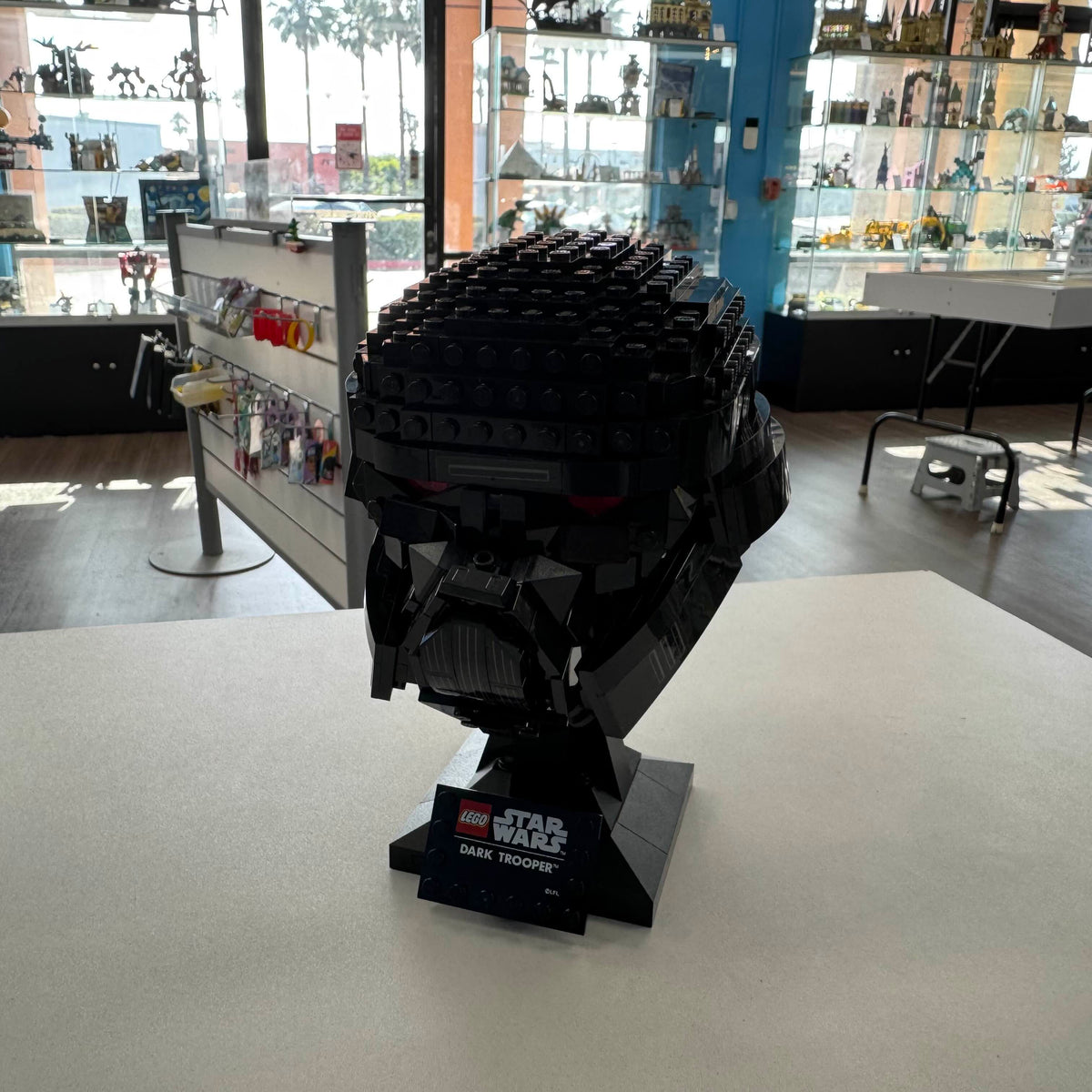 75343 Lego Star Wars Dark Trooper Helmet (Retired) (Previously Owned) product image 1, provided for visual reference and