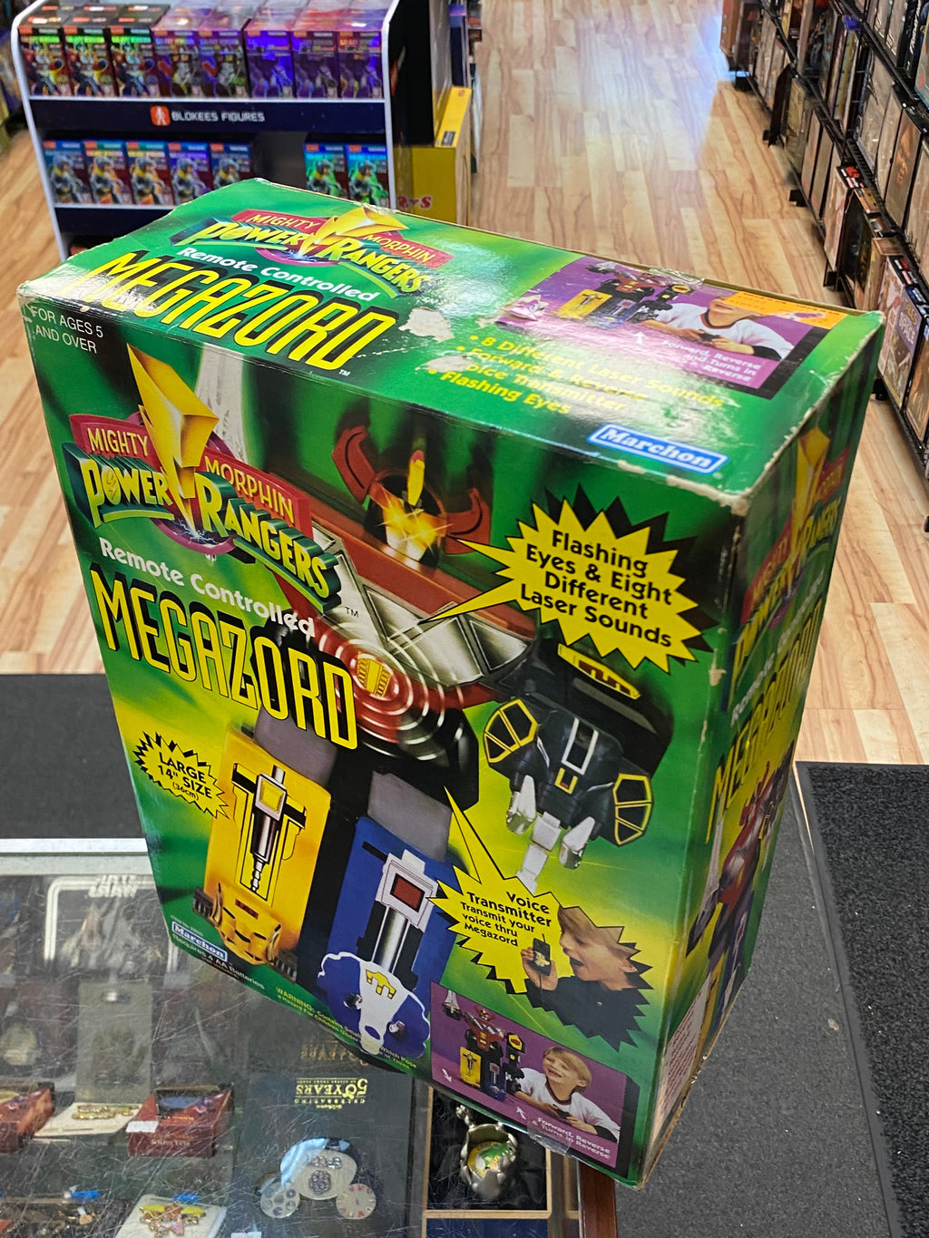 Remote Controlled Megazord (Vintage MMPR Power Rangers, Bandai) SEALED product image 4, provided for visual reference and