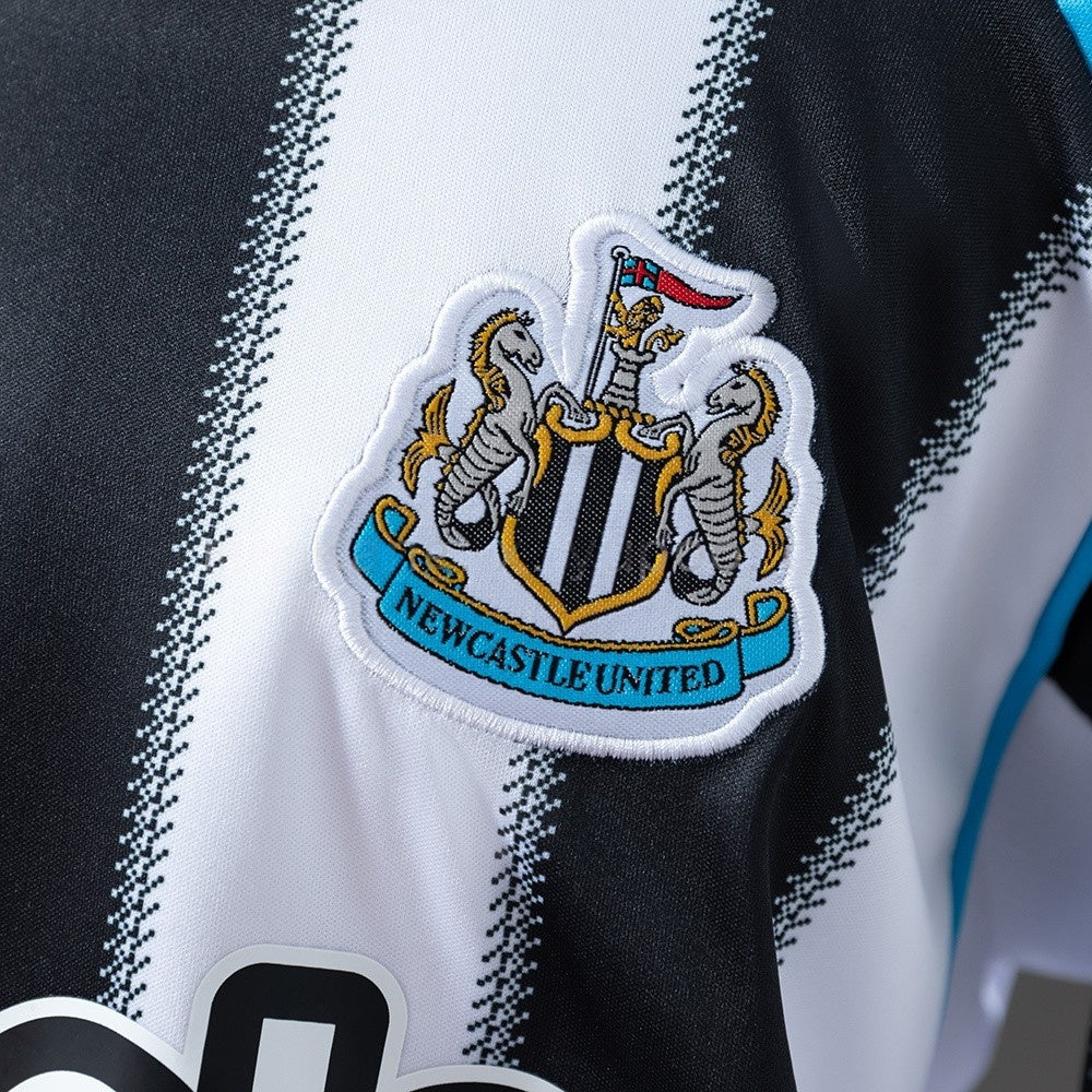 Kids Newcastle United Jersey 25/26 Home Football Kit product image 6