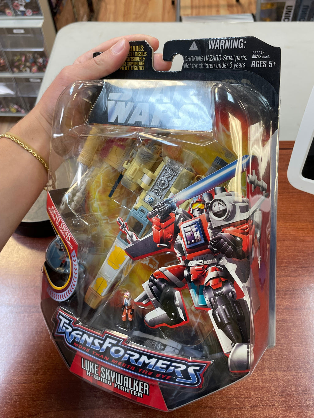 Luke Skywalker X-Wingfighter (Transformers Star Wars, Hasbro) SEALED product image 3, provided for visual reference and