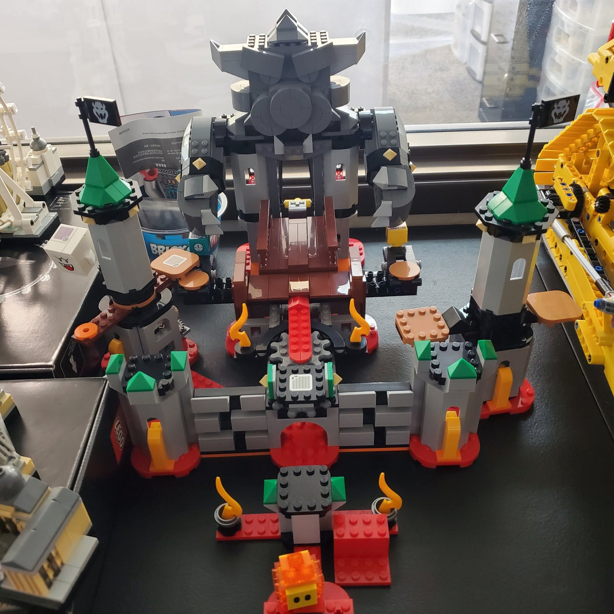 71369 Super Mario Bowser's Castle Boss Battle Expansion (Retired) (Previously Owned) product image 1, provided for visual