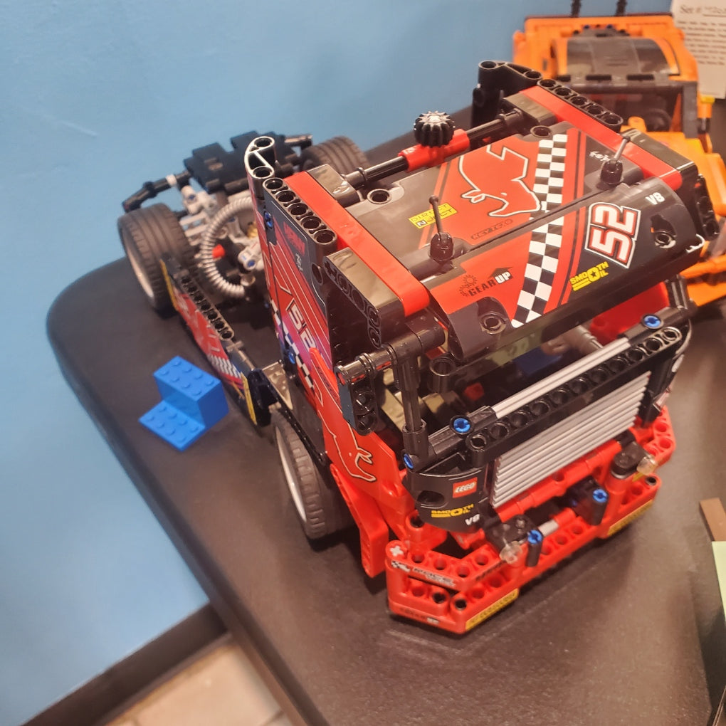 42041 LEGO Technic: Race Truck (Retired) (Previously Owned) product image 1, provided for visual reference and product
