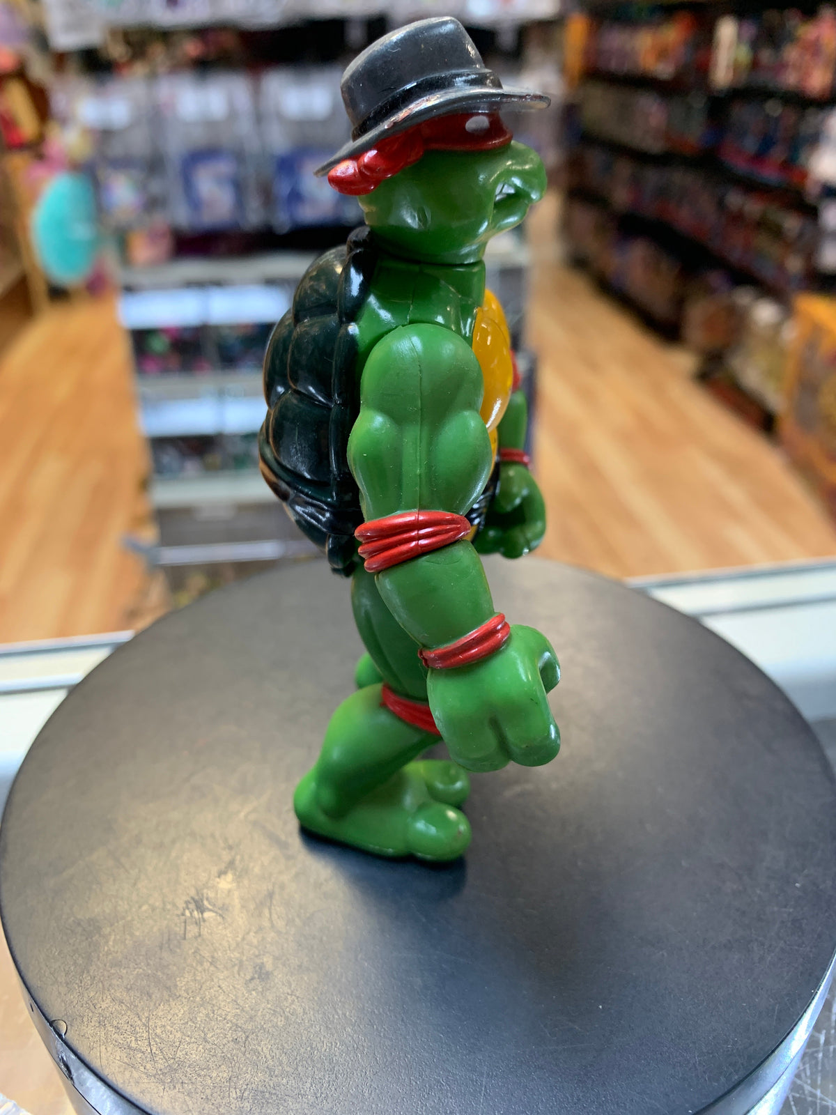 Undercover Raphael (Vintage TMNT Ninja Turtles, Playmates) product image 2, provided for visual reference and product detail