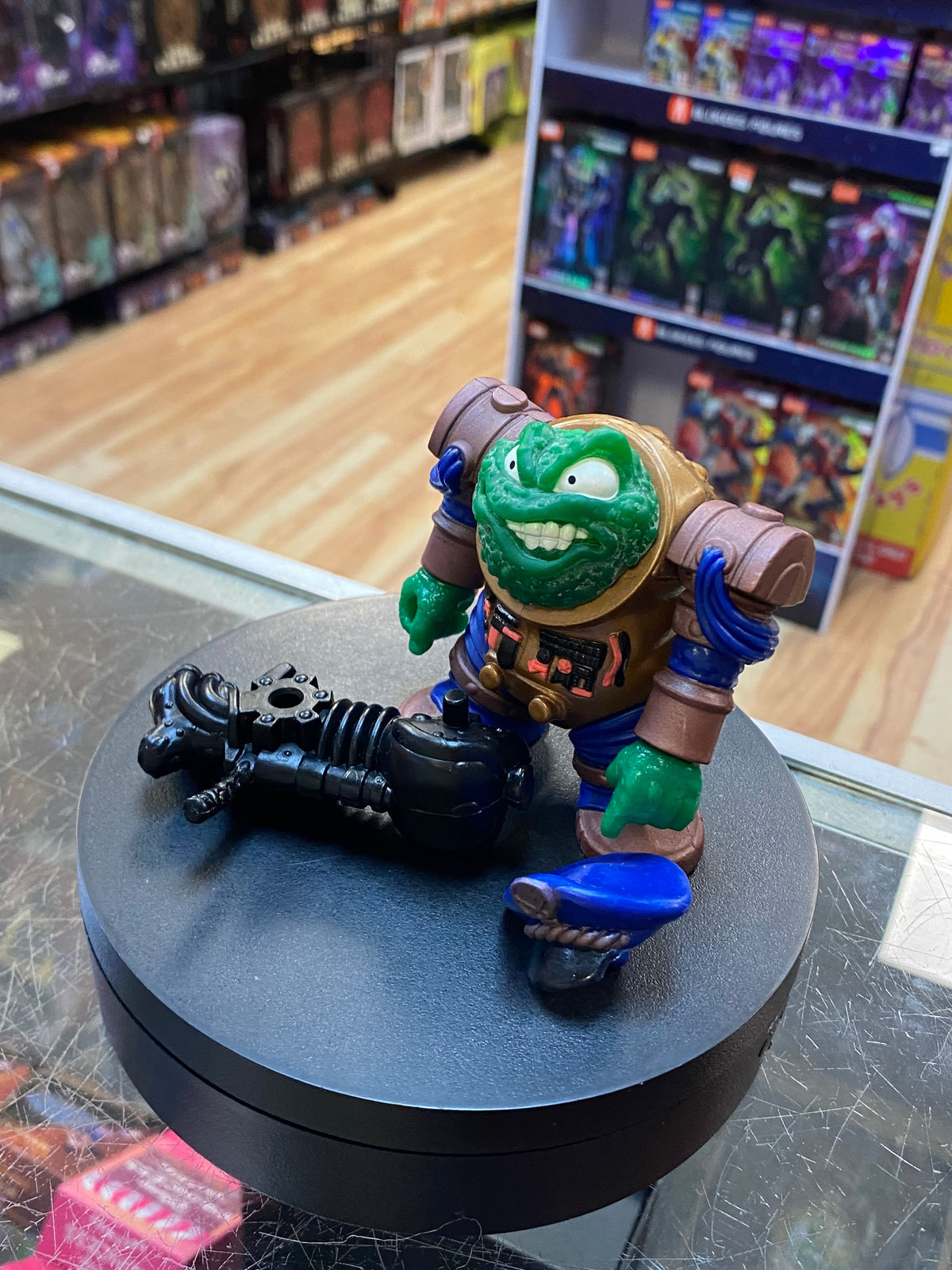 Toad Air Marshall (Vintage Bucky O'Hare, Playmates) product image 3, provided for visual reference and product detail review