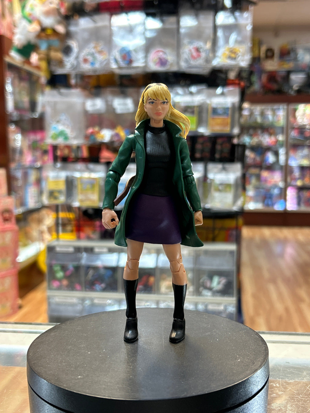 Gwen Stacy (Marvel Legends, Hasbro) **INCOMEPLETE** product image 1, provided for visual reference and product detail review