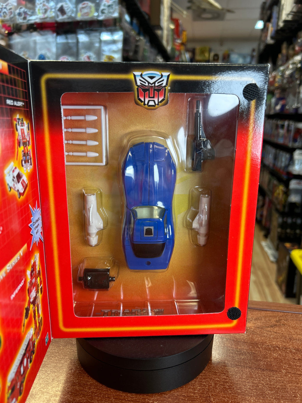 Tracks (Vintage Transformers Commemorative Series, Hasbro) **SEALED** product image 2, provided for visual reference and