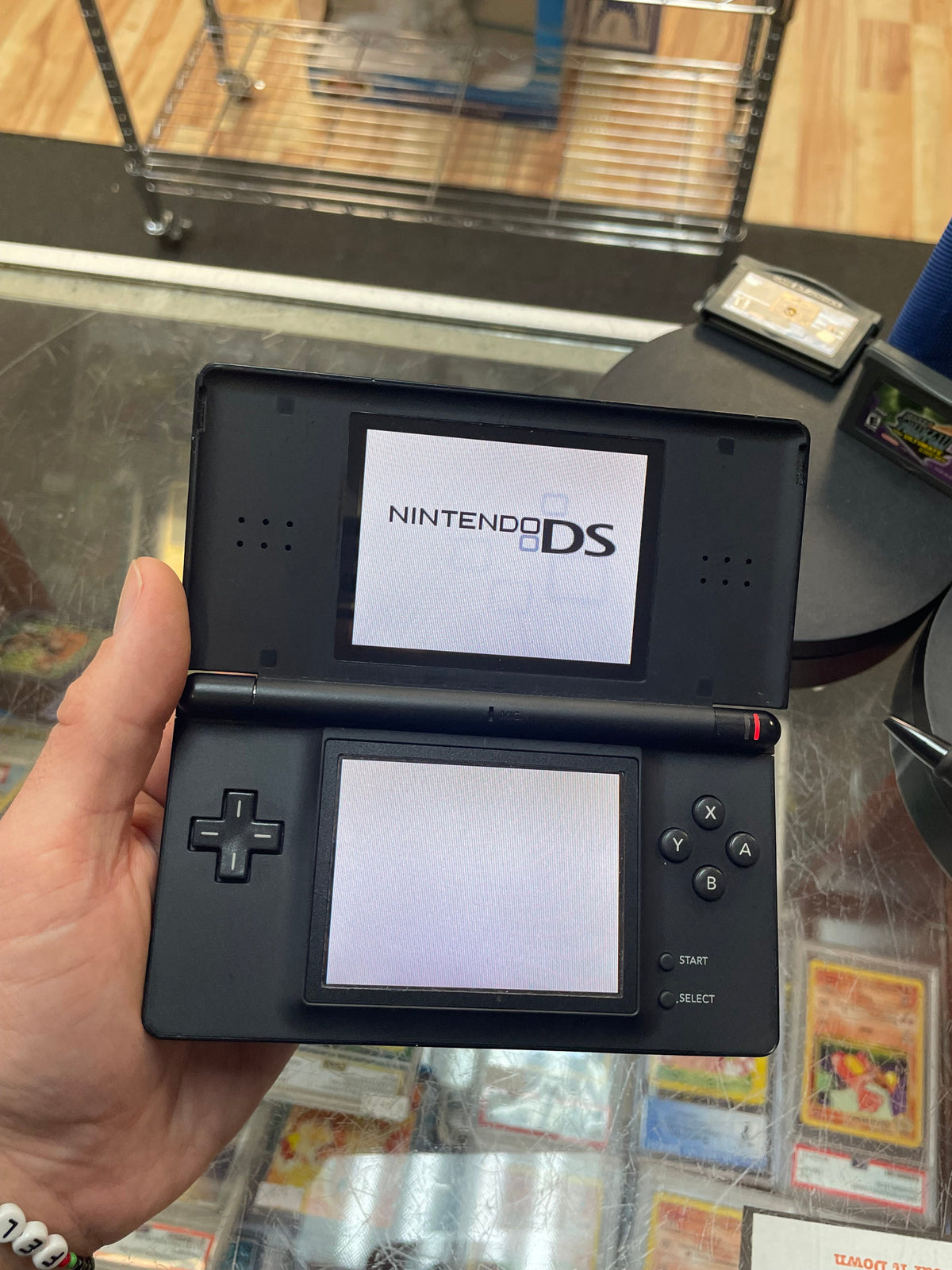 Black Nintendo DS Lite with Games (Nintendo DS Lite, Video Games) ** TESTED** product image 4, provided for visual reference