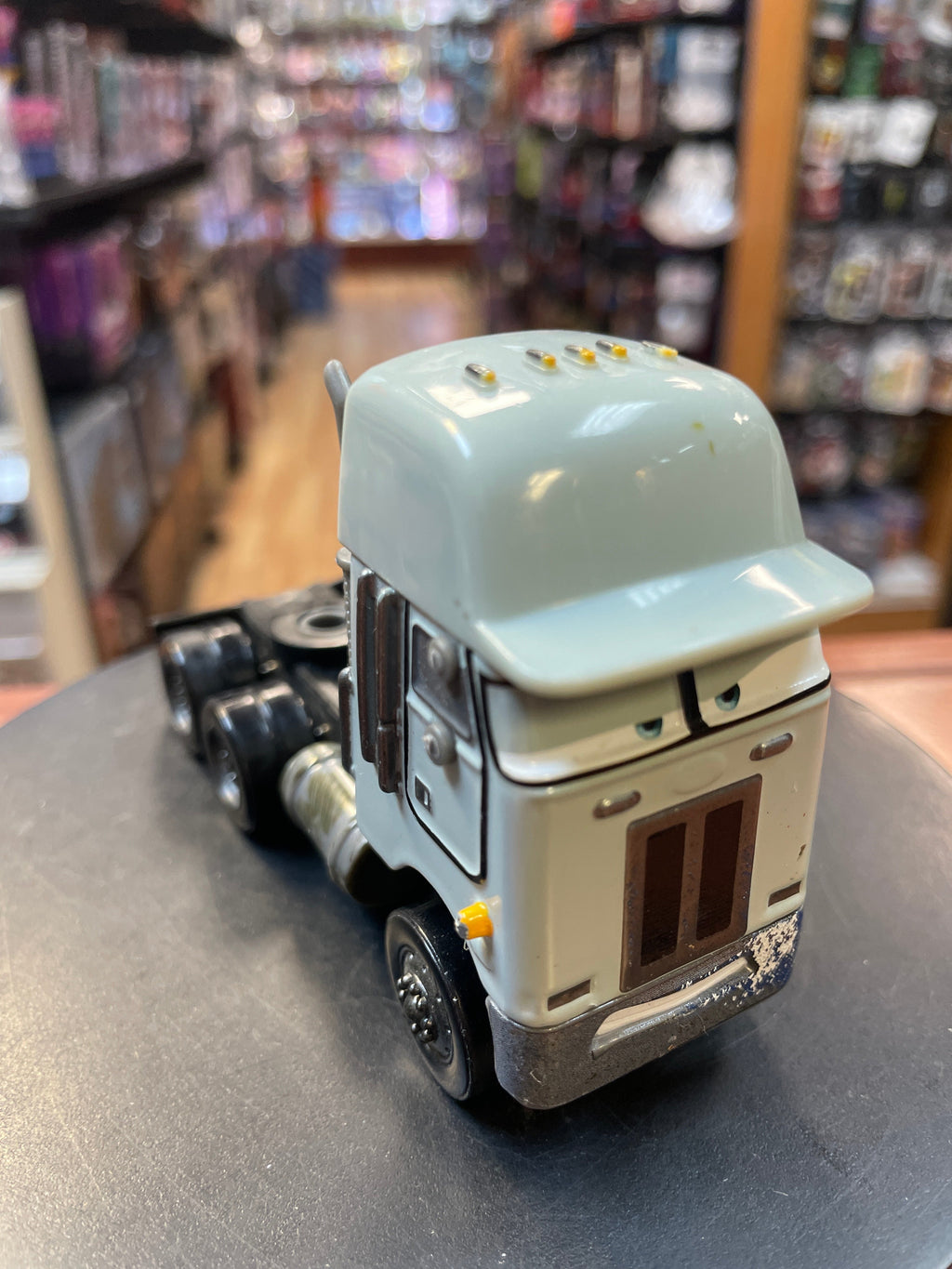 Chet Boxkaar Hauler (Pixar Cars, Mattel Diecast) **LOOSE** product image 3, provided for visual reference and product detail