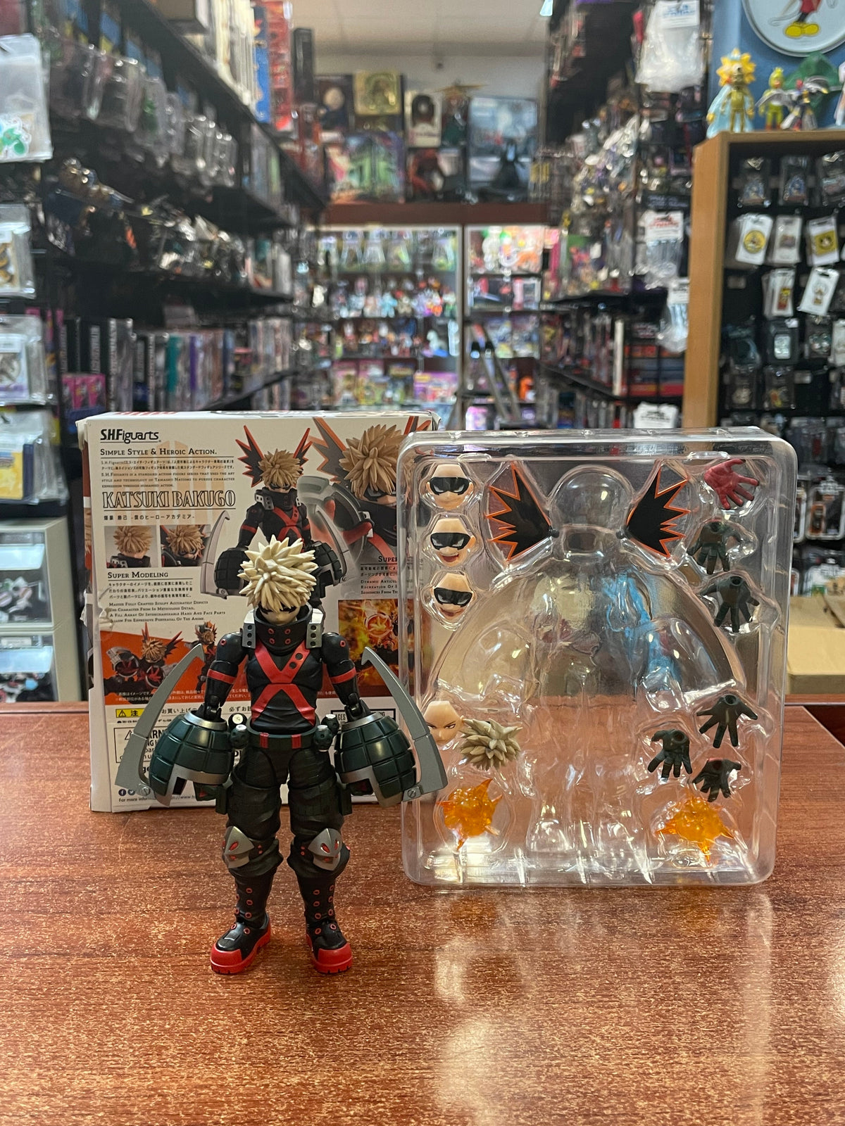 Bakugo -Great Explosion- (SH Figuarts Bandai, My Hero Academia) *COMPLETE* product image 1, provided for visual reference