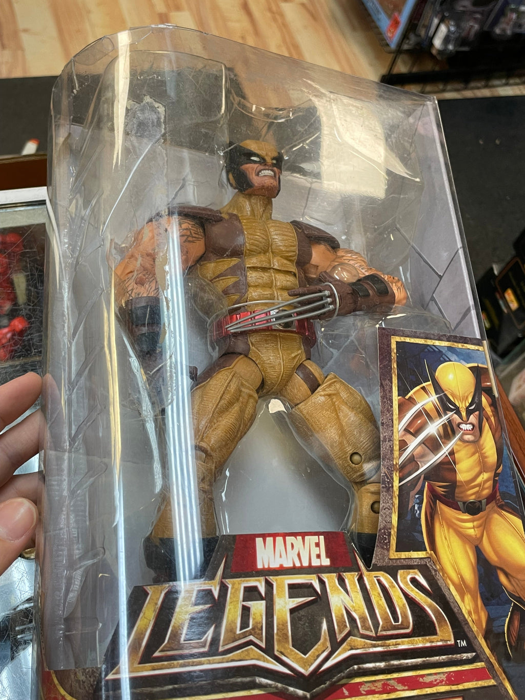 Wolverine -Deluxe Icon Series- (Marvel Legends, Hasbro) **SEALED** product image 5, provided for visual reference and