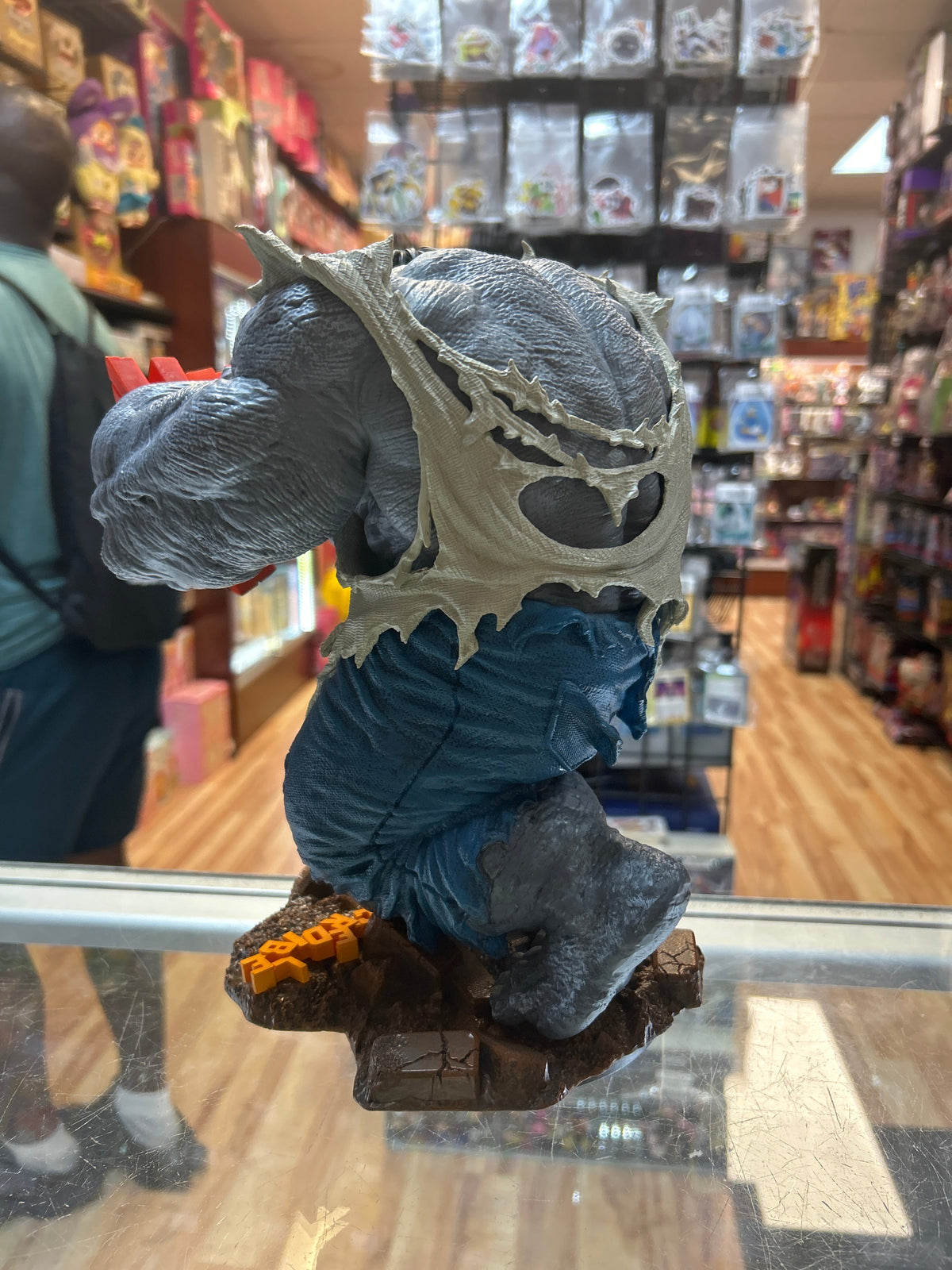 The Incredible Hulk PVC Statue (Mcfarlane Toys, Marvel) product image 5, provided for visual reference and product detail