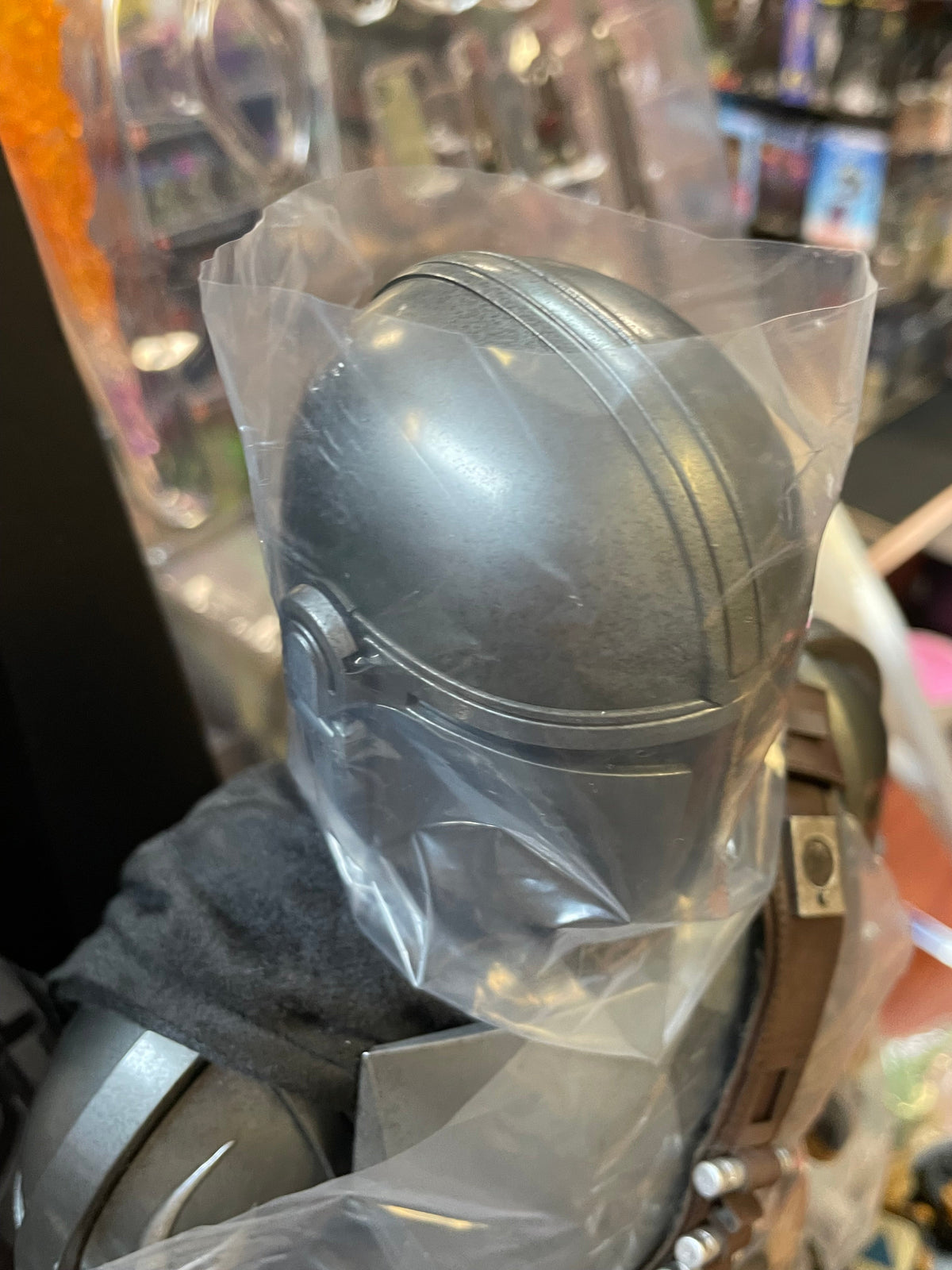 The Mandalorian & Grogu 1/4th Quarter Scale (Star Wars, Hot Toys) COMPLETE product image 17, provided for visual reference
