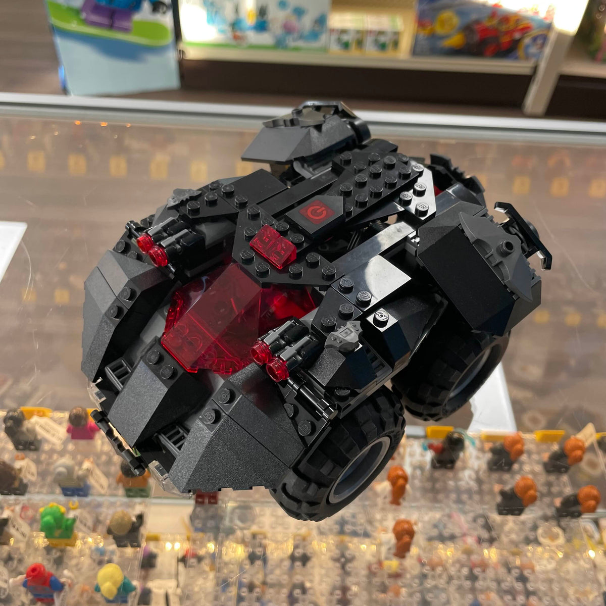 76112 App-Controlled Batmobile (Retired) (Previously Owned) product image 1, provided for visual reference and product