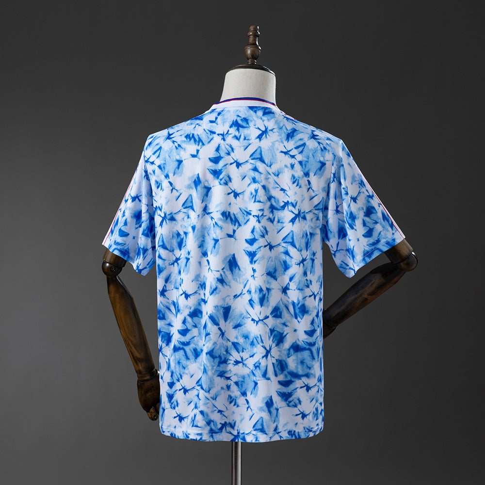 Manchester United Jersey 2020-21 Retro Football Kit product image 2