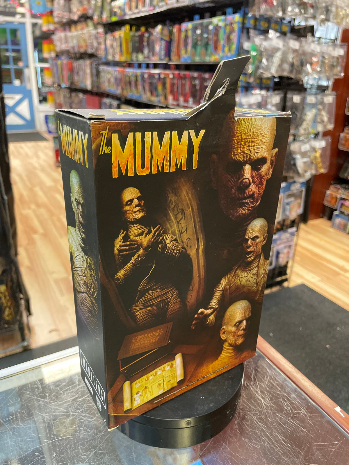 Carl Laemmle Karloff Mummy (NECA, Universal Monsters) *SEALED* product image 3, provided for visual reference and product