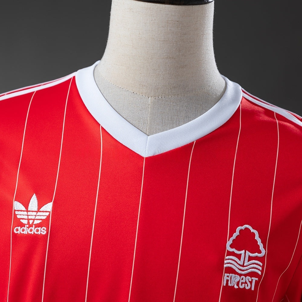 Nottingham Forest Away Jersey 1982-84 Retro Football Kit product image 2